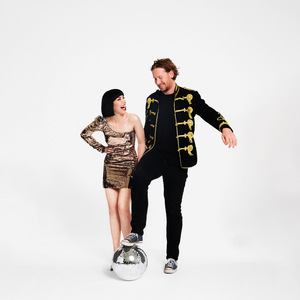 能看到女生光着身子的软件
