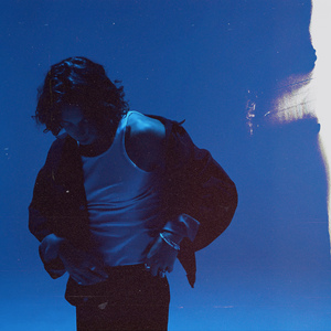 能看到女生光着身子的软件
